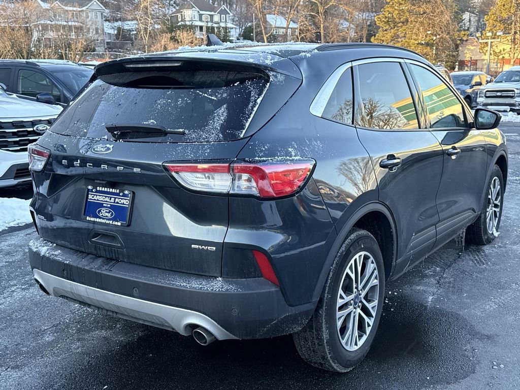 Used 2022 Ford Escape SEL image 4