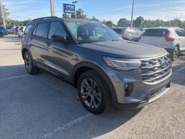 Used 2026 Ford Explorer Active w/ Active Comfort Package image 1