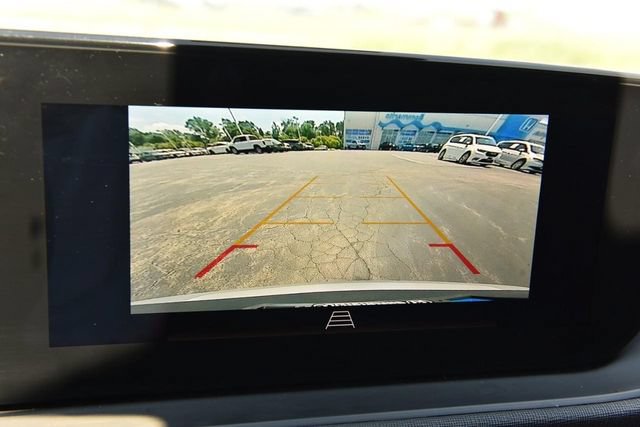 Used 2025 Buick Envista Preferred FWD image 11