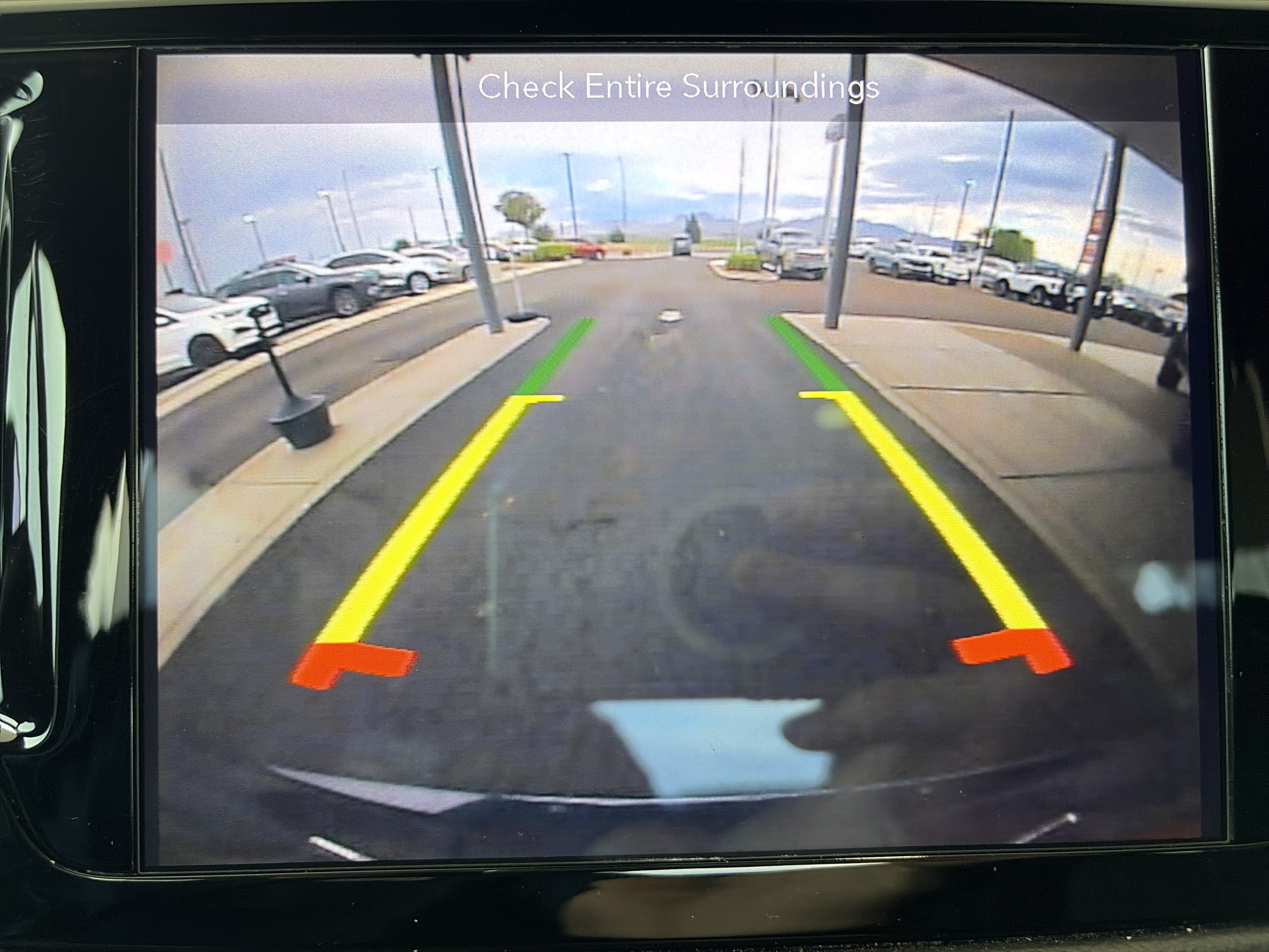 Used 2018 Chrysler Pacifica Touring-L Plus FWD image 22