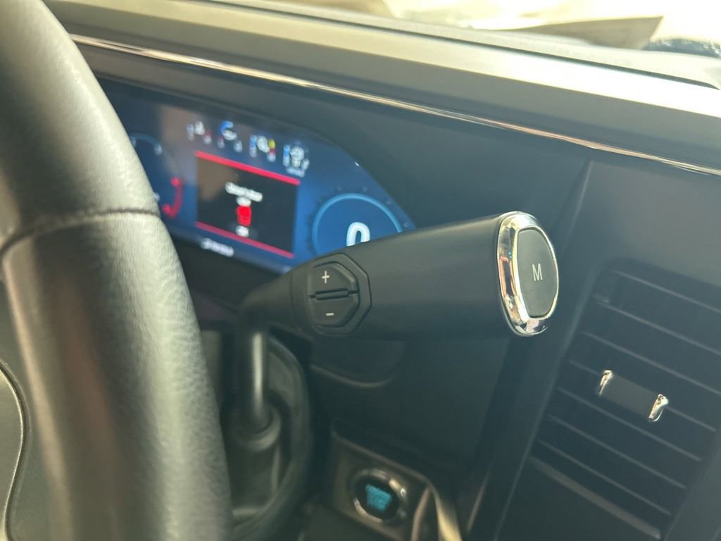 Used 2025 Ford F350 Lariat image 8