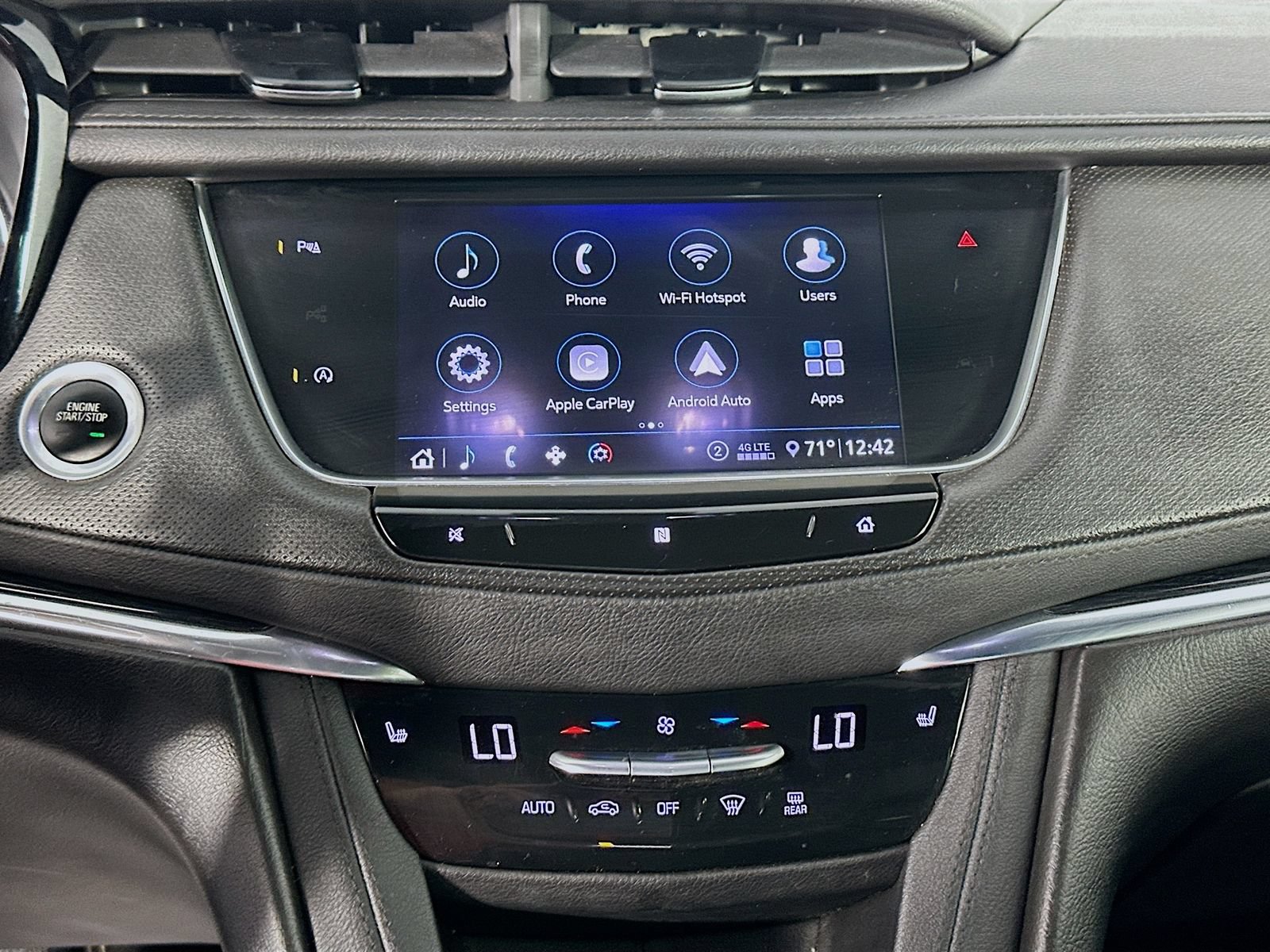 Used 2020 Cadillac XT5 Premium Luxury FWD image 14
