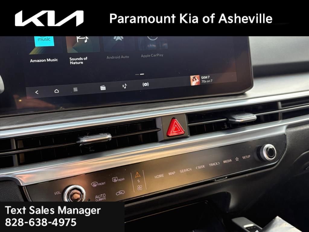 Certified 2025 Kia Sorento SX Prestige w/ Olive Brown Leather Package image 11