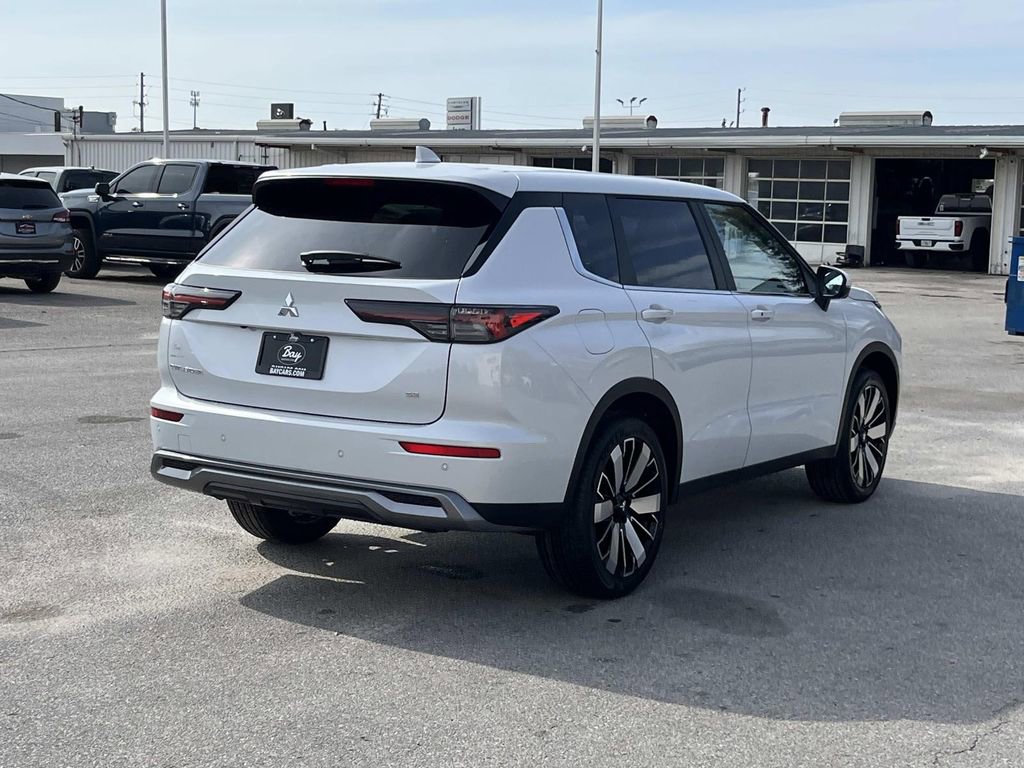 New 2026 Mitsubishi Outlander SE FWD image 5