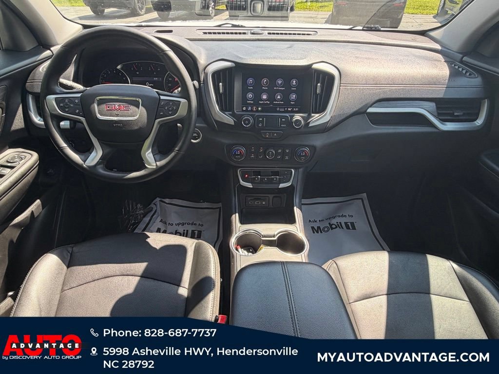 Used 2024 GMC Terrain SLT AWD/4WD image 7
