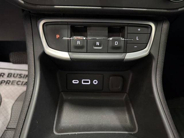 Certified 2024 GMC Terrain SLE w/ Driver Convenience Package FWD image 20
