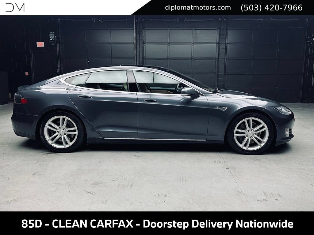 Used 2015 Tesla Model S 85D AWD/4WD image 8