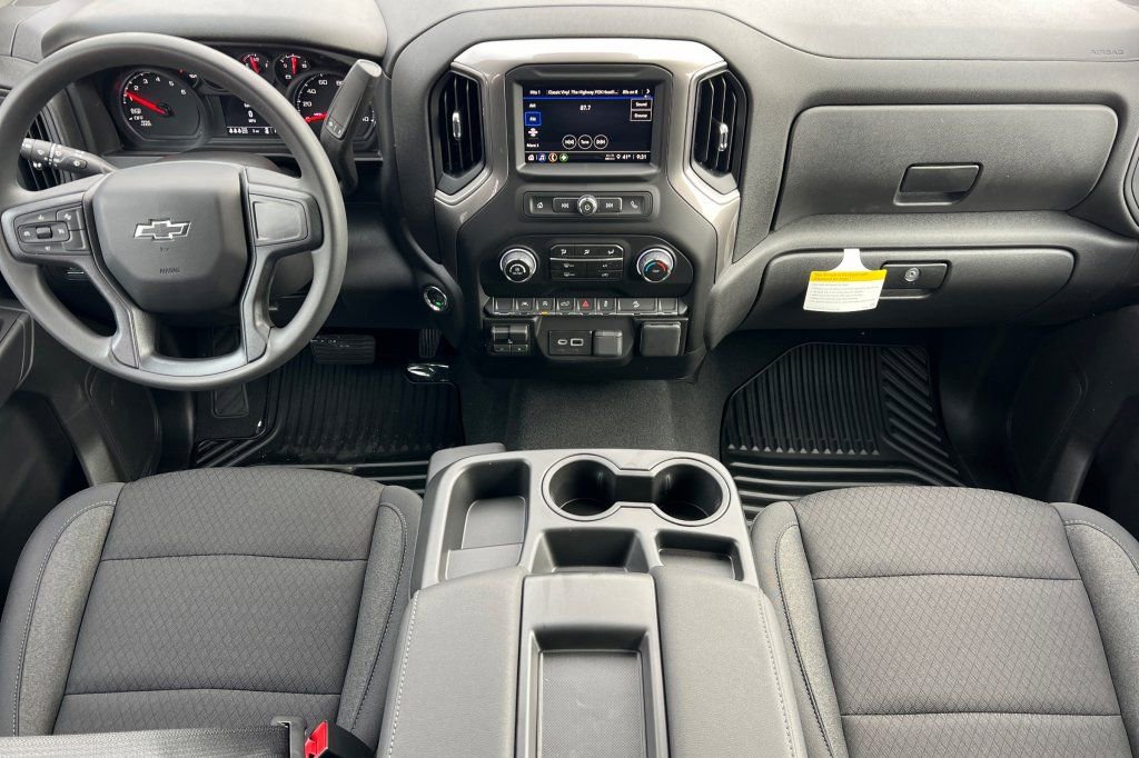 New 2026 Chevrolet Silverado 1500 Custom Trail Boss AWD/4WD image 10