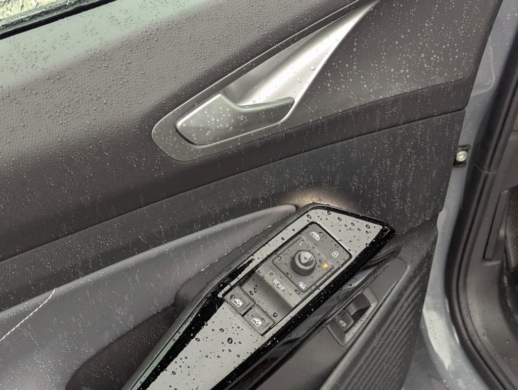 New 2026 Volkswagen ID.4 Pro S image 11