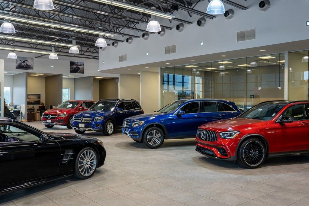 Certified 2025 Mercedes-Benz GLC 300 4MATIC image 32