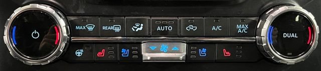 Used 2025 Ford F450 Platinum w/ FX4 Off-Road Package AWD/4WD image 38