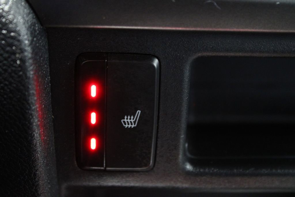 Used 2023 Honda Passport EX-L image 32