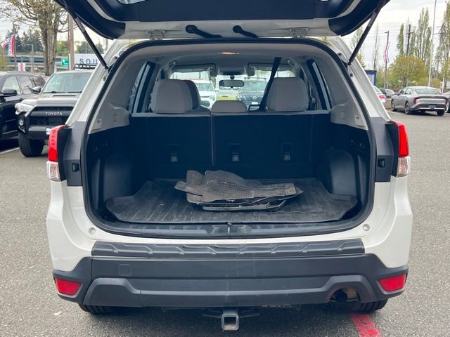 Used 2021 Subaru Forester AWD/4WD image 12