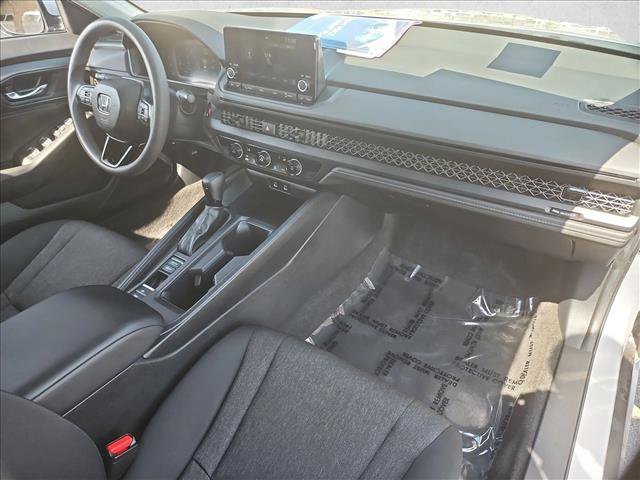 Used 2023 Honda Accord LX image 25