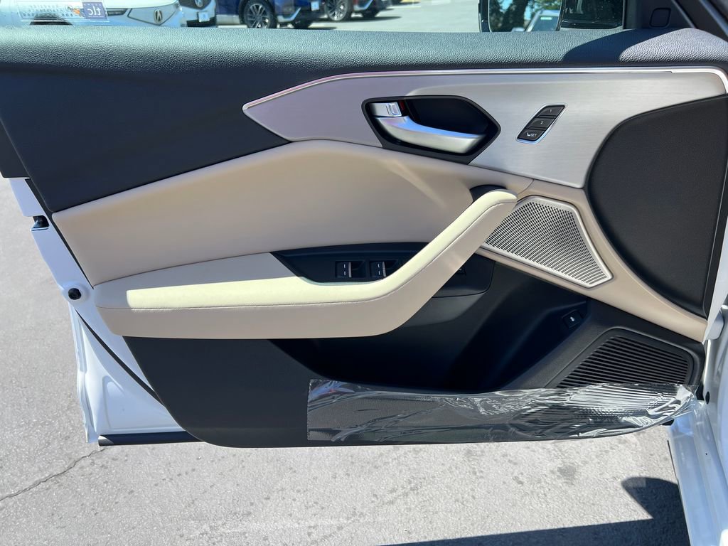 Certified 2025 Acura TLX w/ Technology Package image 11