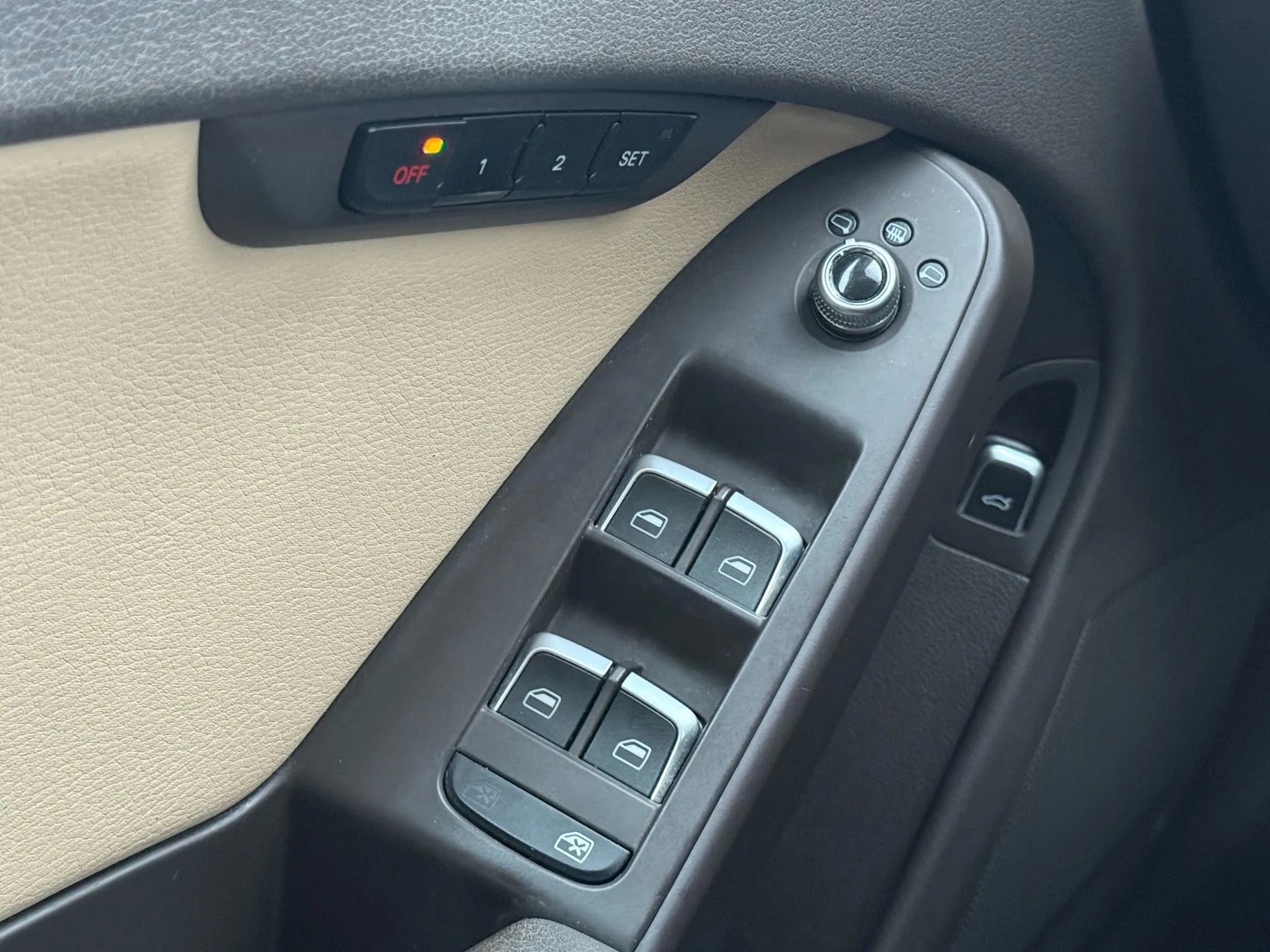 Used 2015 Audi A4 2.0T Premium Plus w/ Technology Package image 47