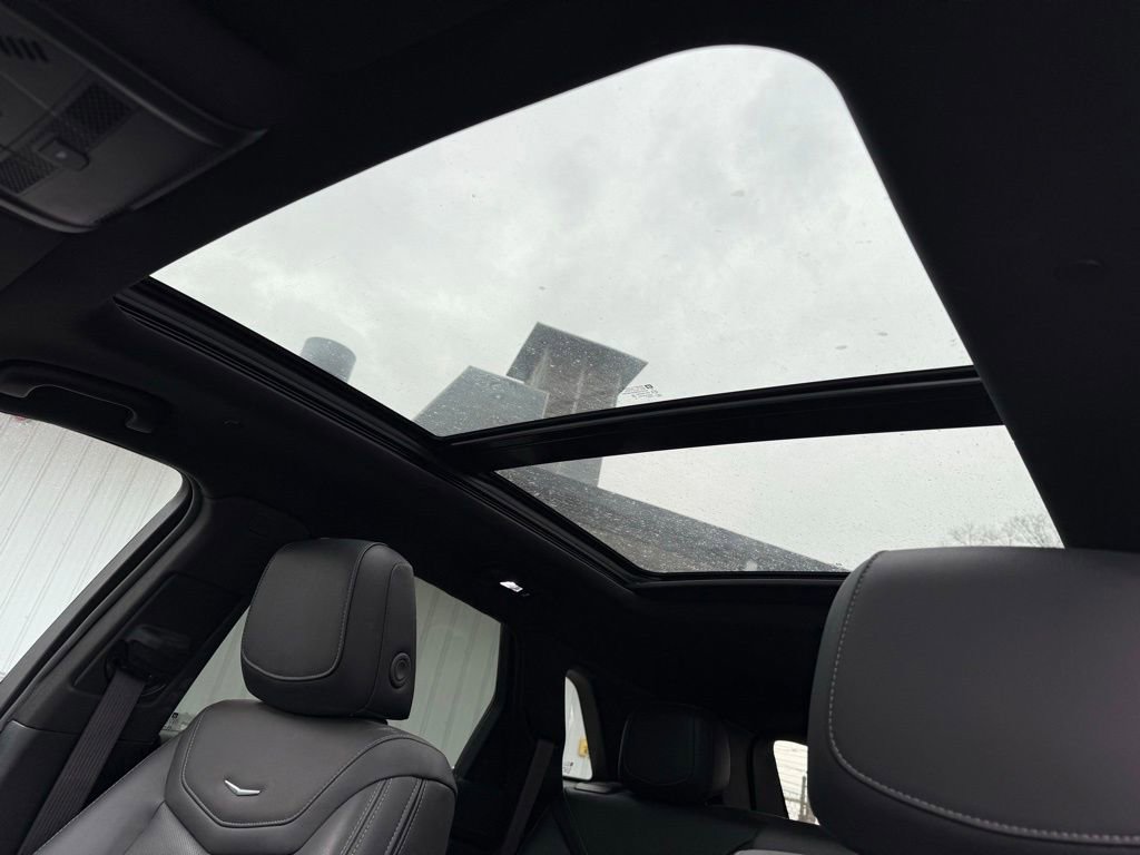 Used 2024 Cadillac XT5 Premium Luxury image 13