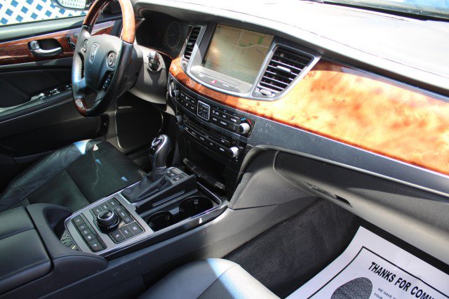 Used 2016 Hyundai Equus Ultimate RWD image 9