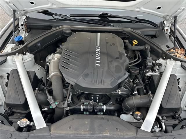 Used 2023 Genesis G70 3.3T image 34