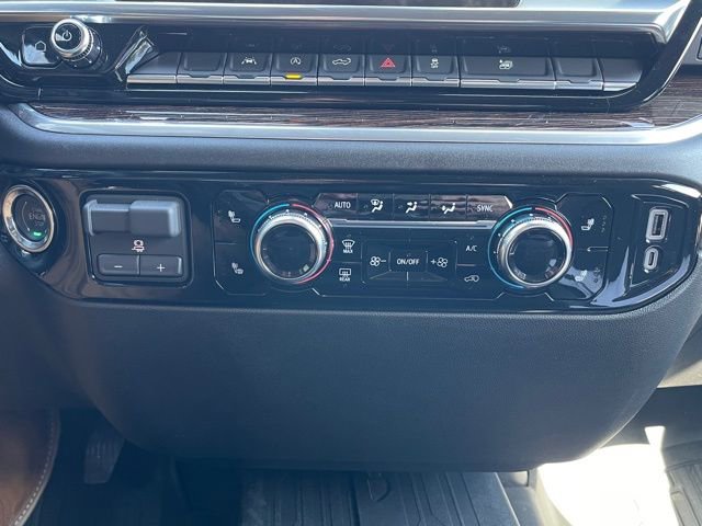New 2026 GMC Sierra 1500 SLE AWD/4WD image 13