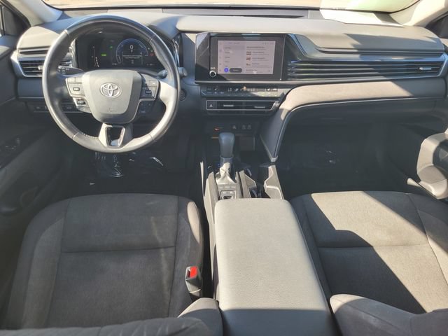Used 2025 Toyota Camry LE w/ Convenience Package AWD/4WD image 16