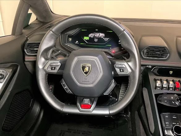 Used 2017 Lamborghini Huracan LP 580-2 RWD image 7