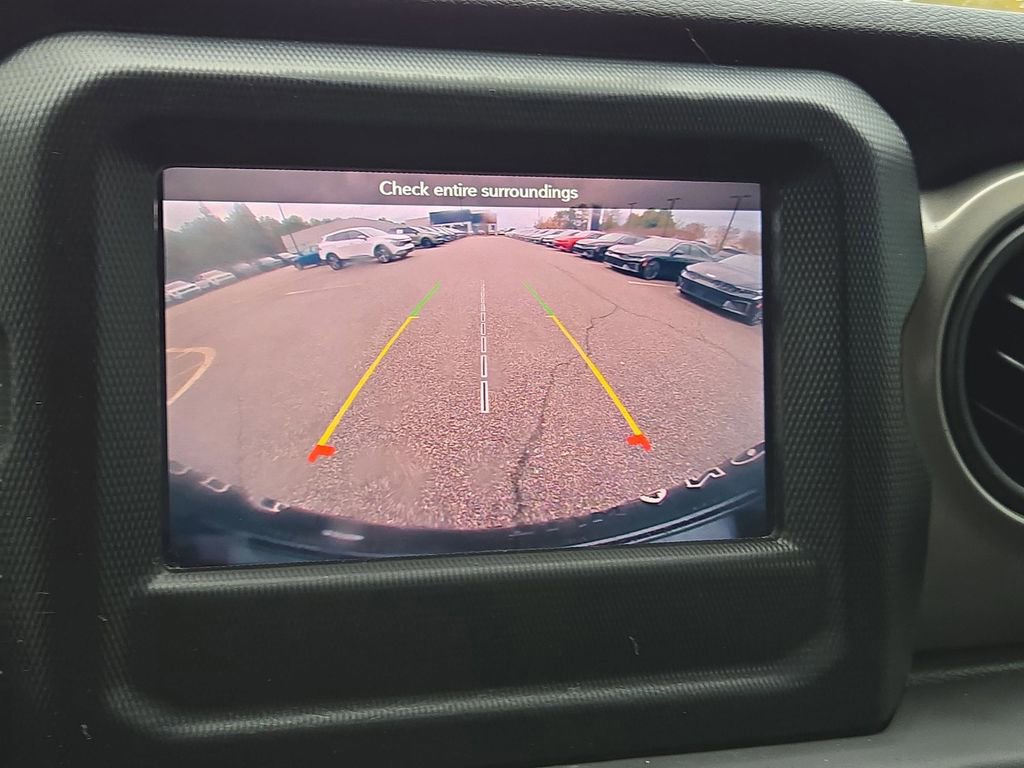 Used 2021 Jeep Wrangler Unlimited Sport image 27