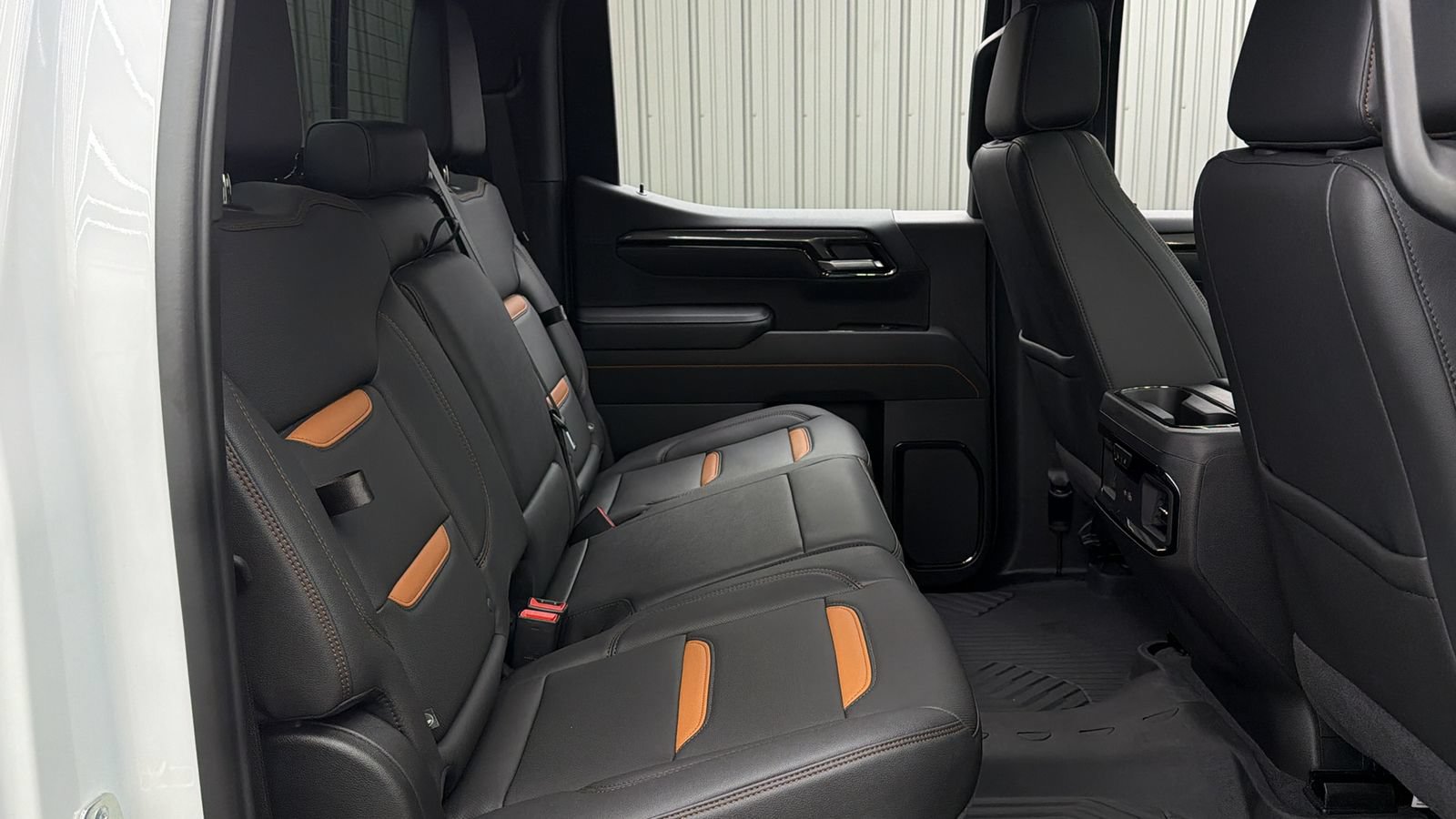 Used 2026 GMC Sierra 1500 AT4 w/ AT4 Premium Package AWD/4WD image 42