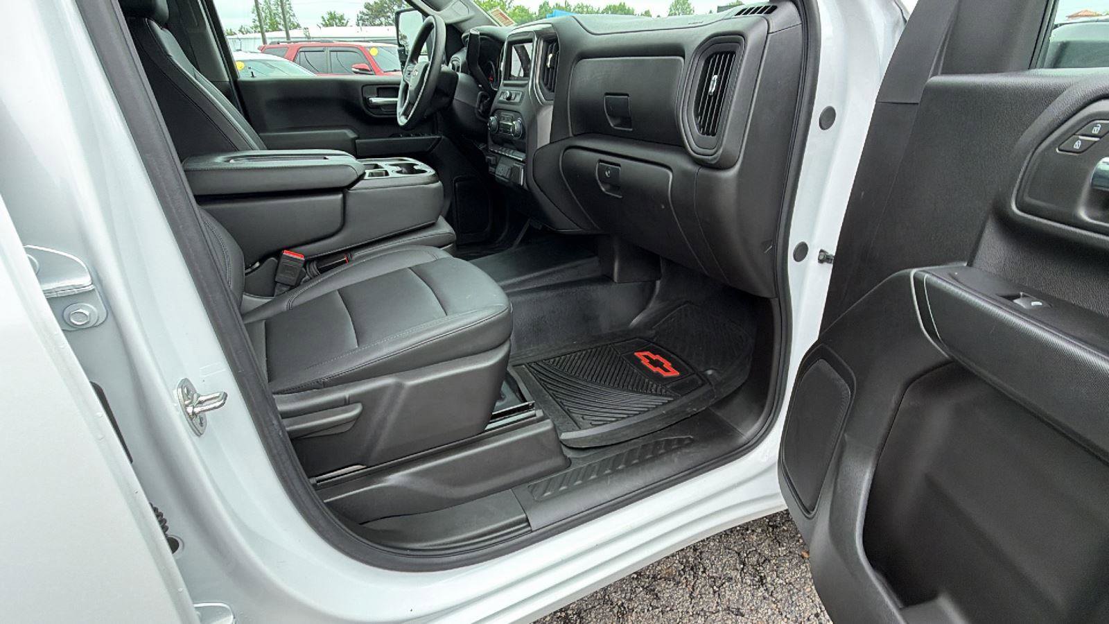 Certified 2025 Chevrolet Silverado 2500 W/T w/ WT Convenience Package AWD/4WD image 17