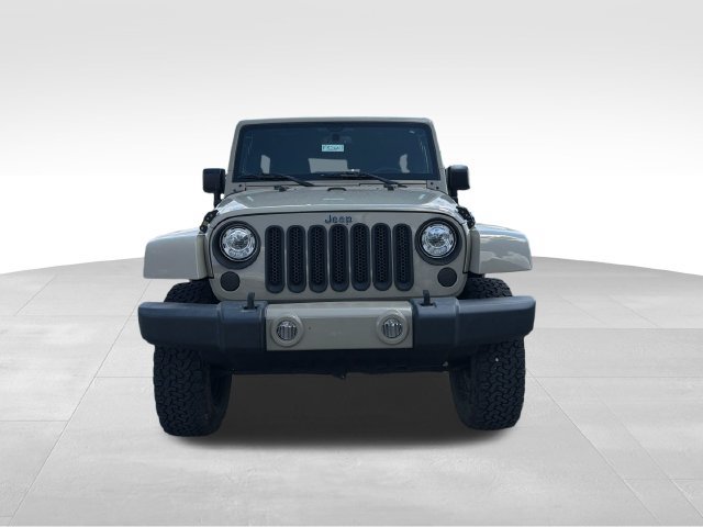Used 2017 Jeep Wrangler Unlimited Sahara w/ Connectivity Group AWD/4WD image 2