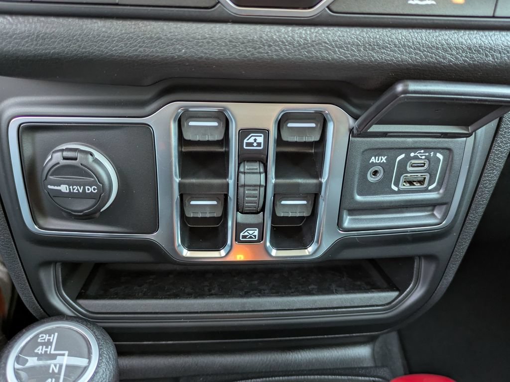 New 2026 Jeep Wrangler Unlimited Sport AWD/4WD image 34