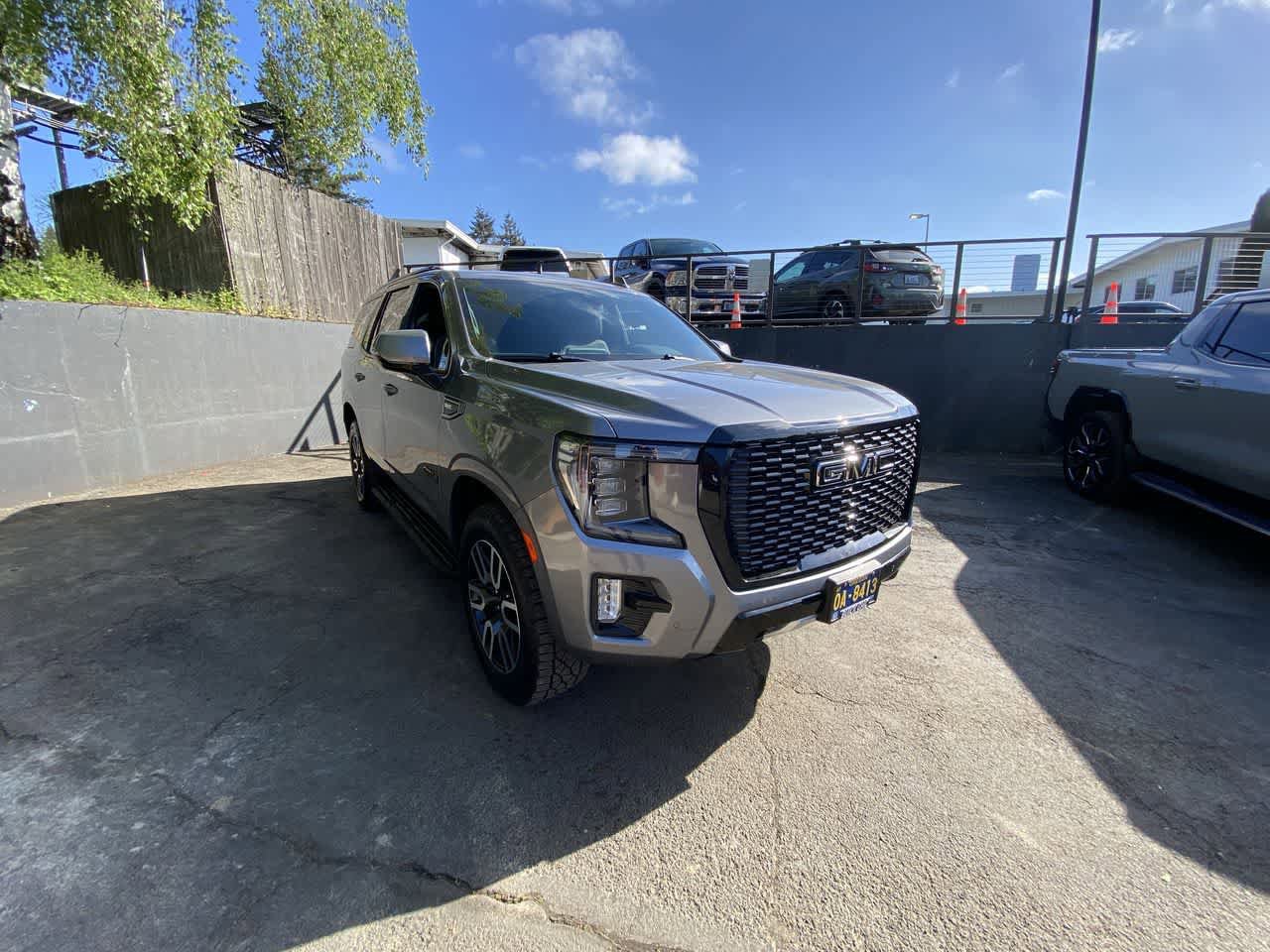 Used 2021 GMC Yukon AT4 AWD/4WD image 8