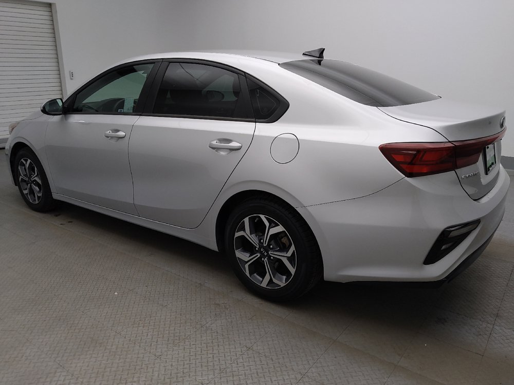 Used 2019 Kia Forte LXS FWD image 3