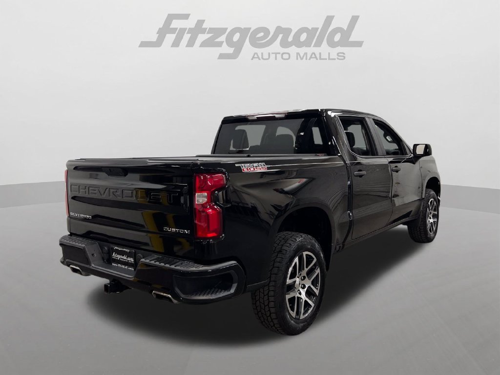 Used 2020 Chevrolet Silverado 1500 Custom Trail Boss w/ Custom Convenience Package AWD/4WD image 5