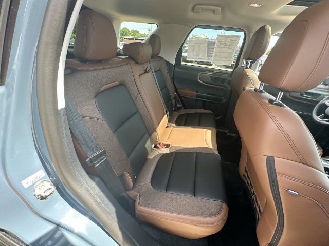 Used 2026 Ford Bronco Sport Outer Banks w/ Outer Banks Tech Package+ AWD/4WD image 32