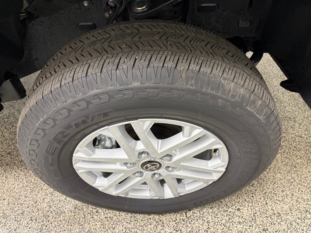 Used 2024 Toyota Tundra SR5 w/ SR5 Convenience Package image 10