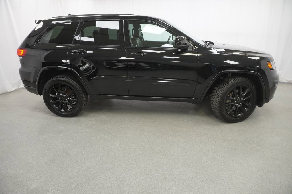 Certified 2021 Jeep Grand Cherokee Laredo X AWD/4WD image 10