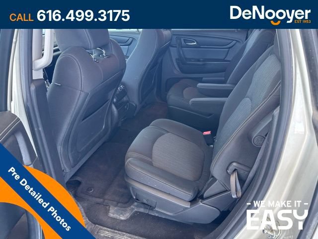 Used 2016 Chevrolet Traverse LT w/ Style and Technology Package AWD/4WD image 11