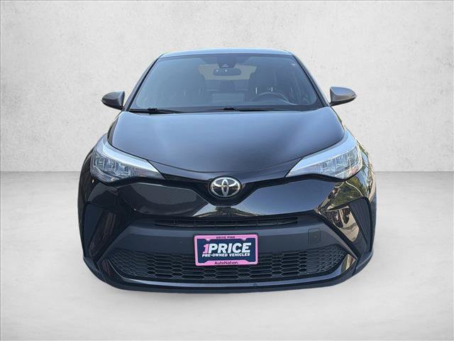 Used 2020 Toyota C-HR XLE FWD image 2