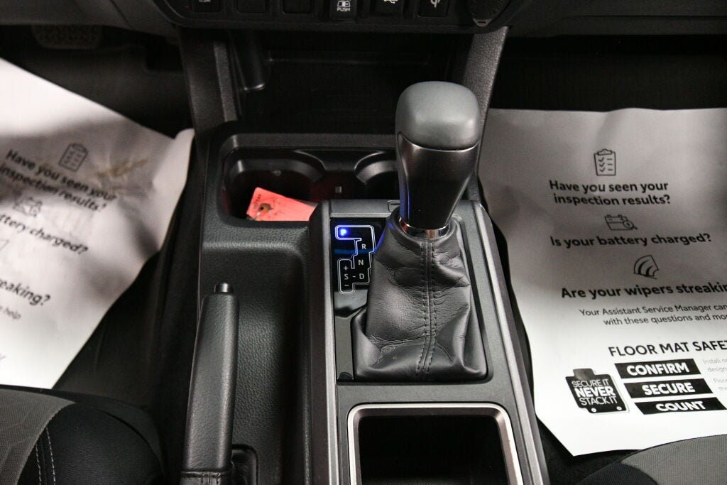 Certified 2023 Toyota Tacoma TRD Sport w/ Advanced Technology Package AWD/4WD image 17