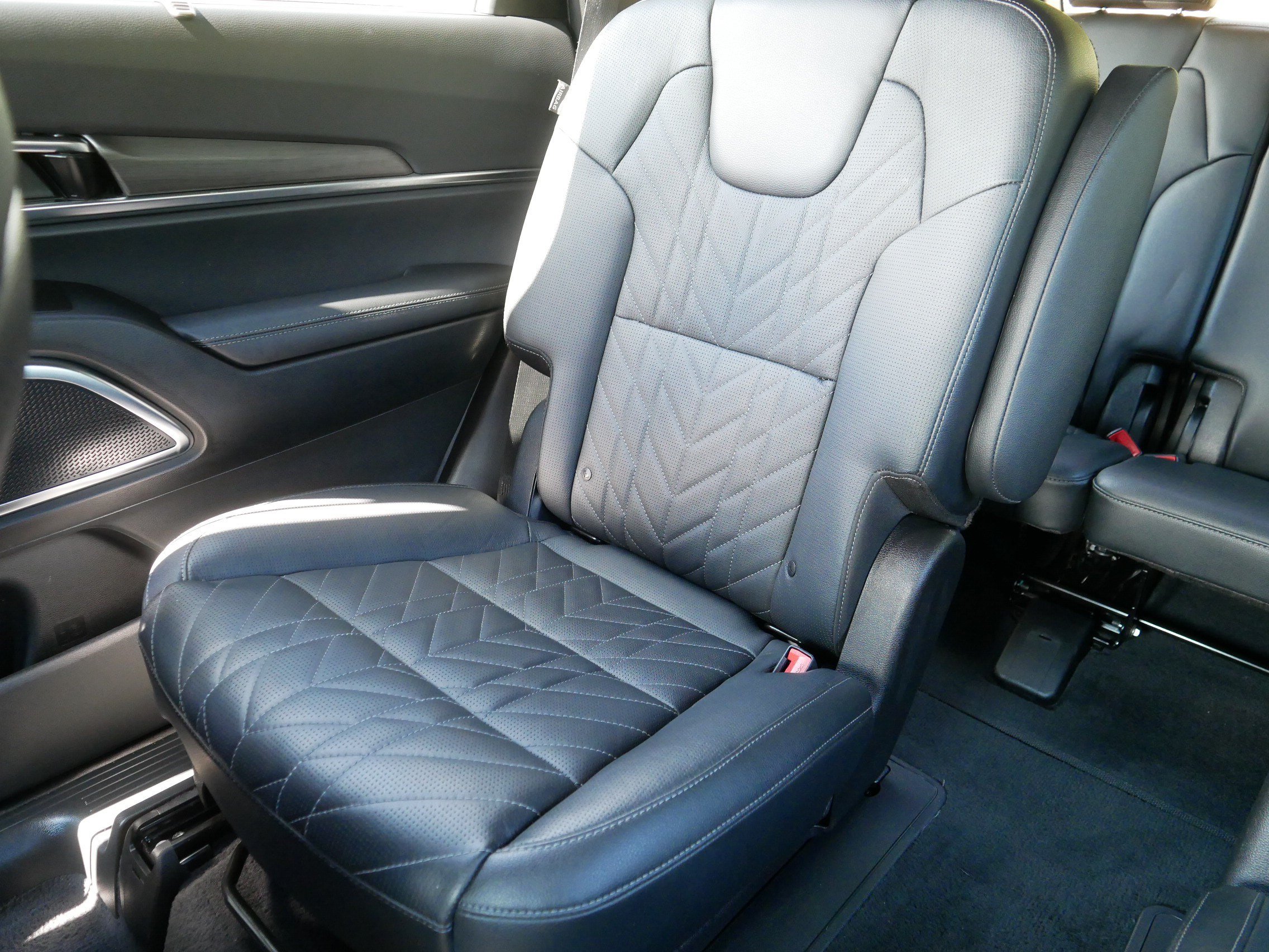 Certified 2023 Kia Telluride SX X-Line AWD/4WD image 12
