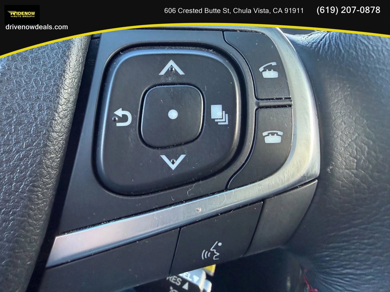 Used 2016 Toyota Camry SE image 30