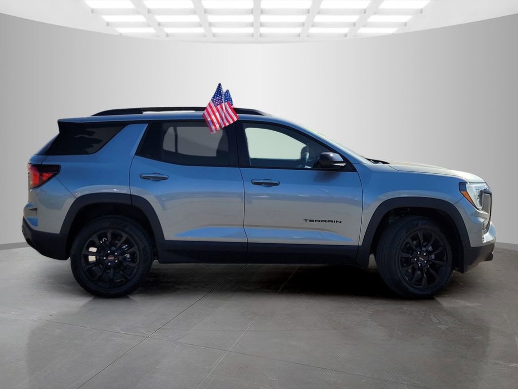 New 2026 GMC Terrain Elevation w/ Black Edition FWD image 3