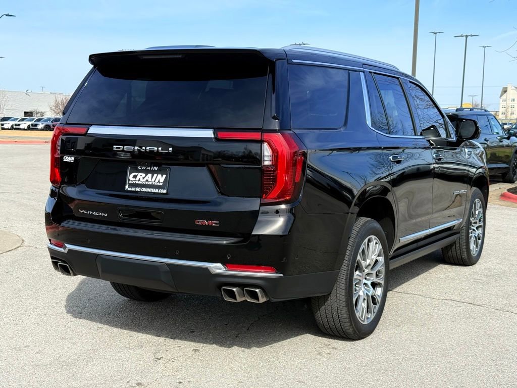 Used 2025 GMC Yukon Denali w/ Denali Reserve Package image 7