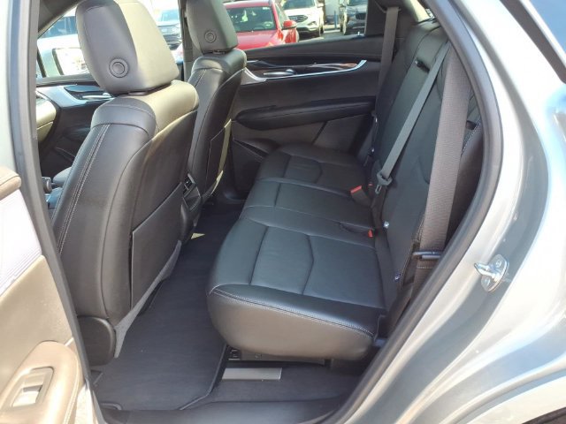 Used 2024 Cadillac XT5 Premium Luxury AWD/4WD image 17