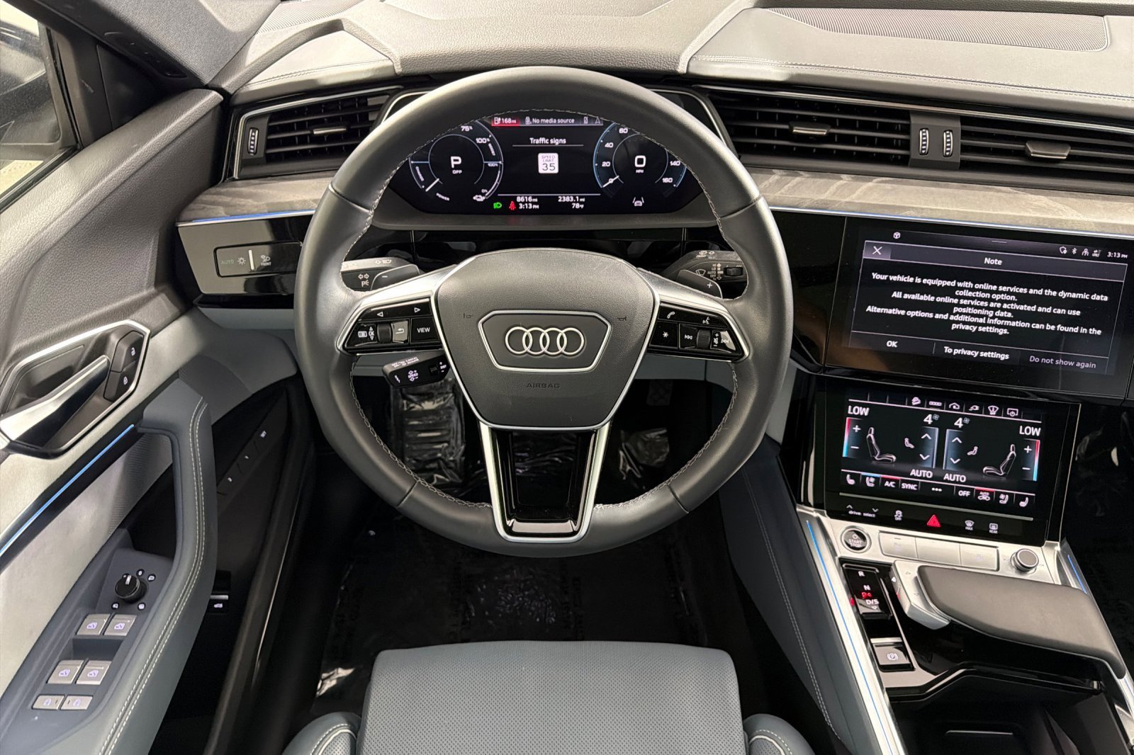Used 2023 Audi e-tron Prestige AWD/4WD image 13