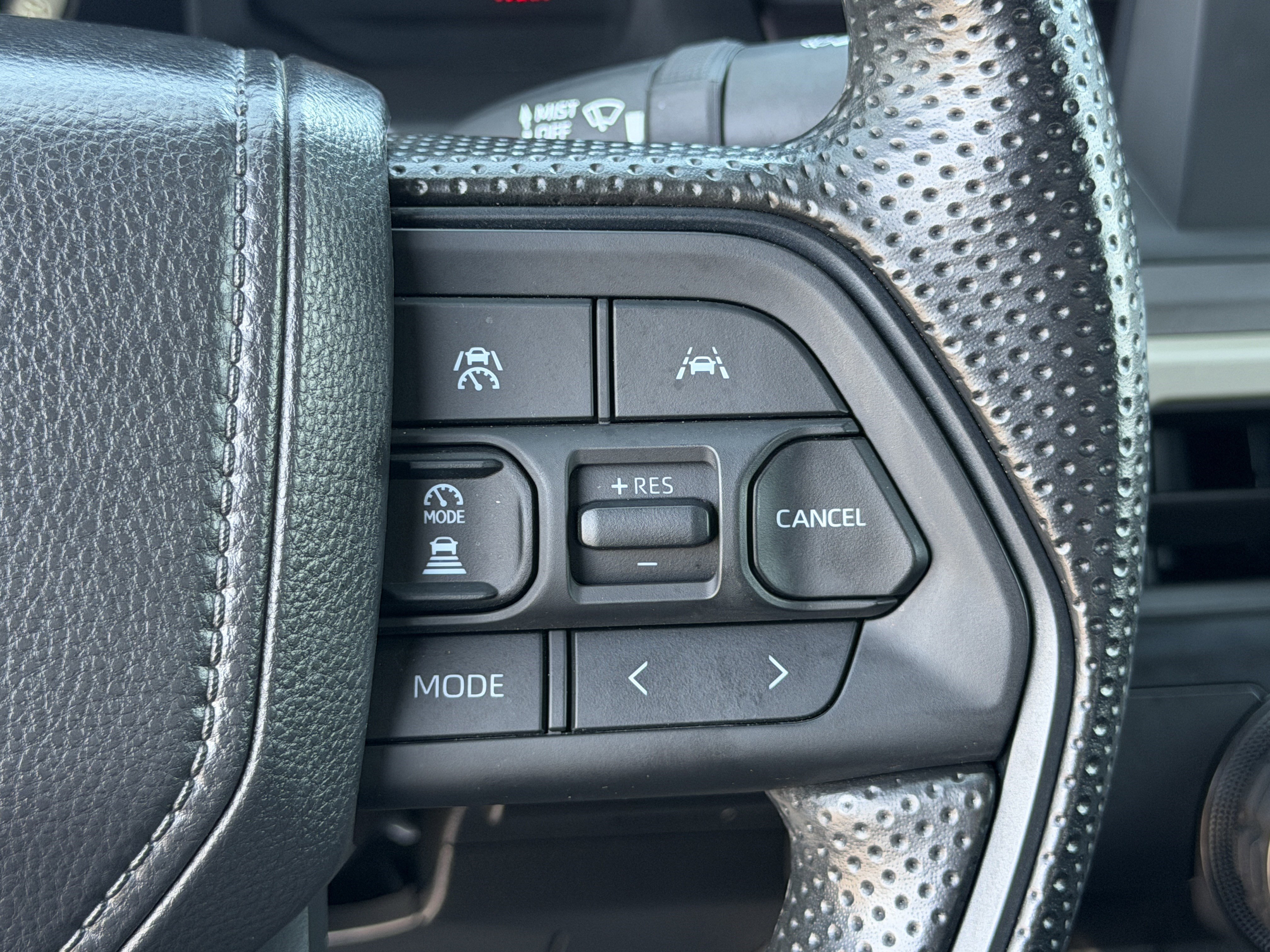 Used 2025 Toyota Tacoma SR5 RWD image 19