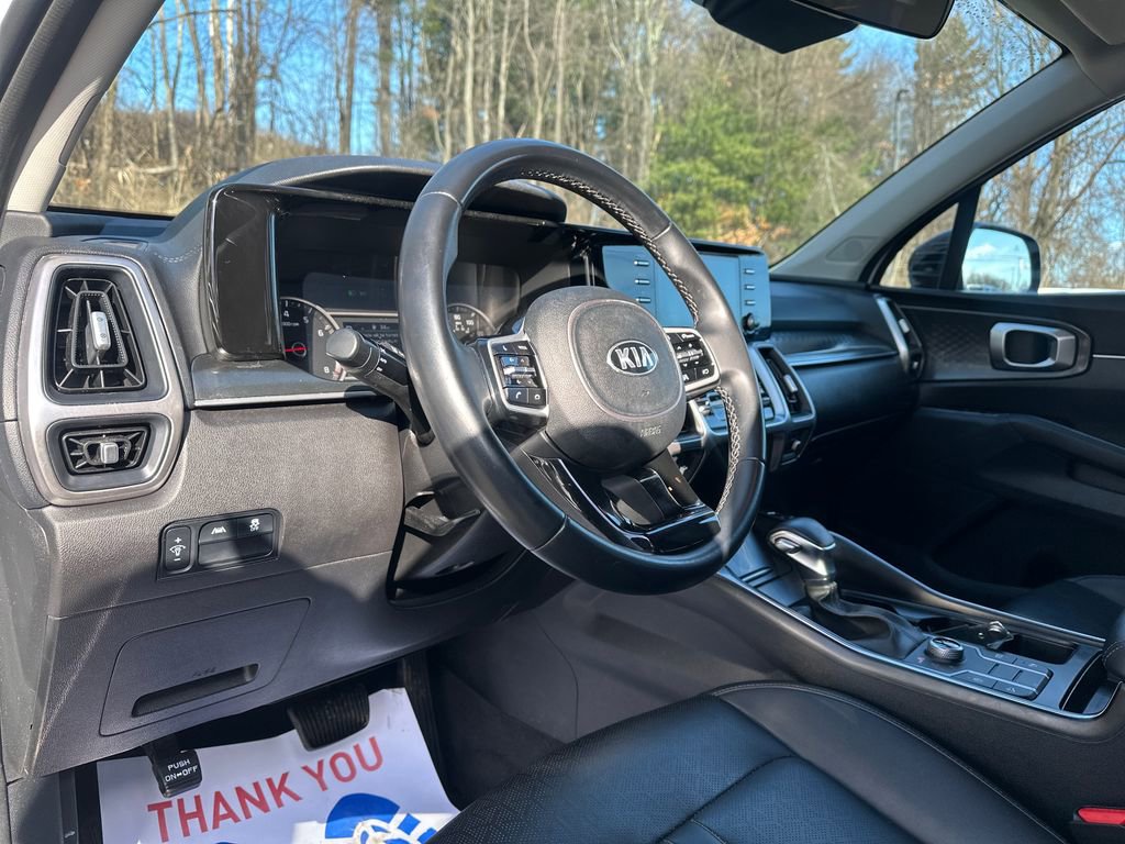 Used 2021 Kia Sorento S image 6