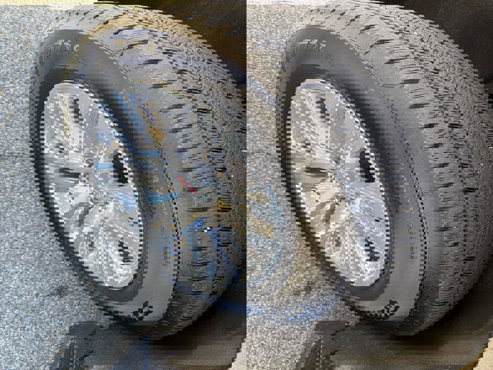 Used 2025 GMC Yukon Denali image 18