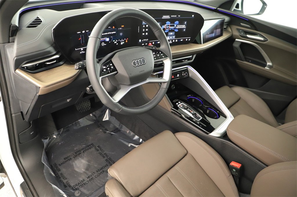 Certified 2025 Audi Q5 Prestige image 15